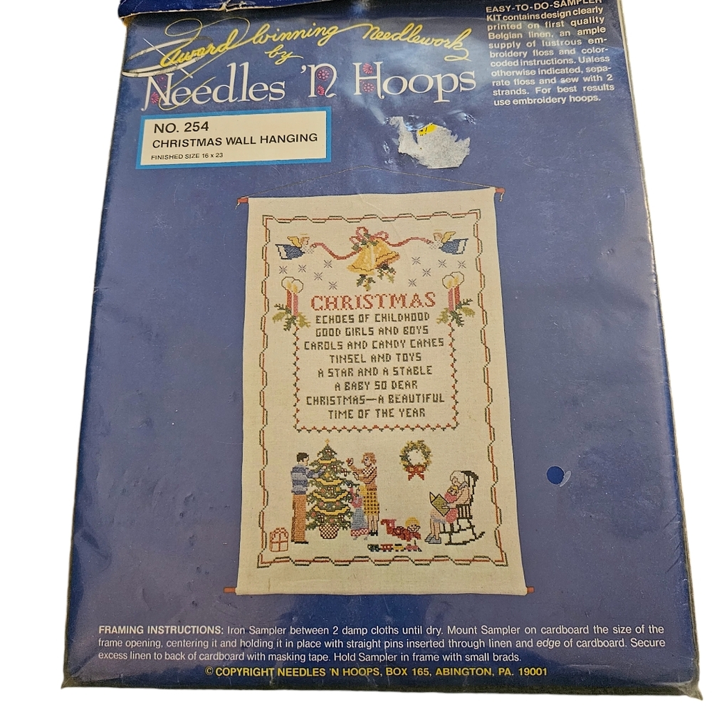 NEEDLES N HOOPS SAMPLER KIT  CHRISTMAS EMBROIDERY WALL HANGING 16x23 NWOT